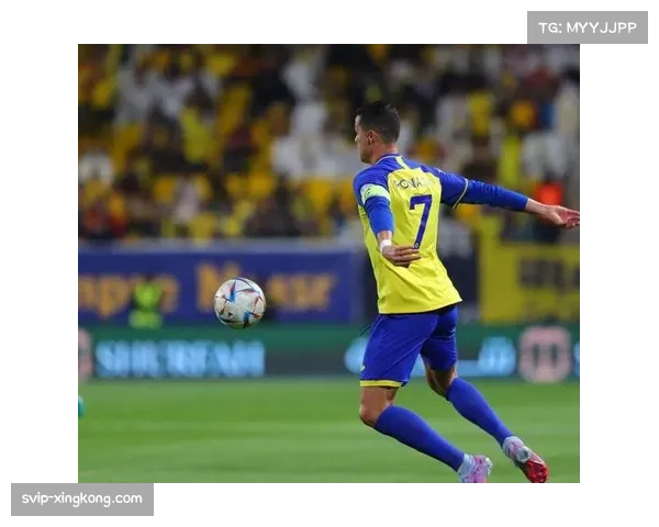 格林伍德5次射门全部射正 展现高效得分能力